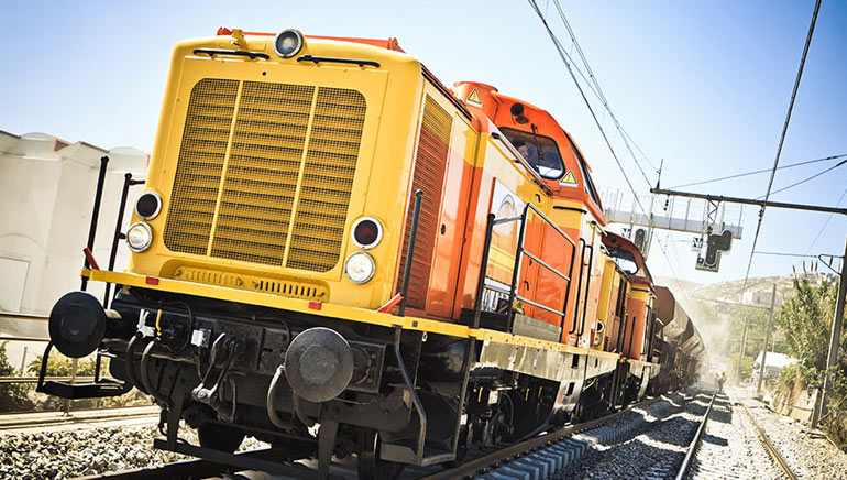 Optimization of COLAS RAIL maintenance platforms with CARL Source Transport CMMS